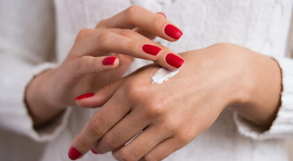 12 consigli per una cura delle mani efficace