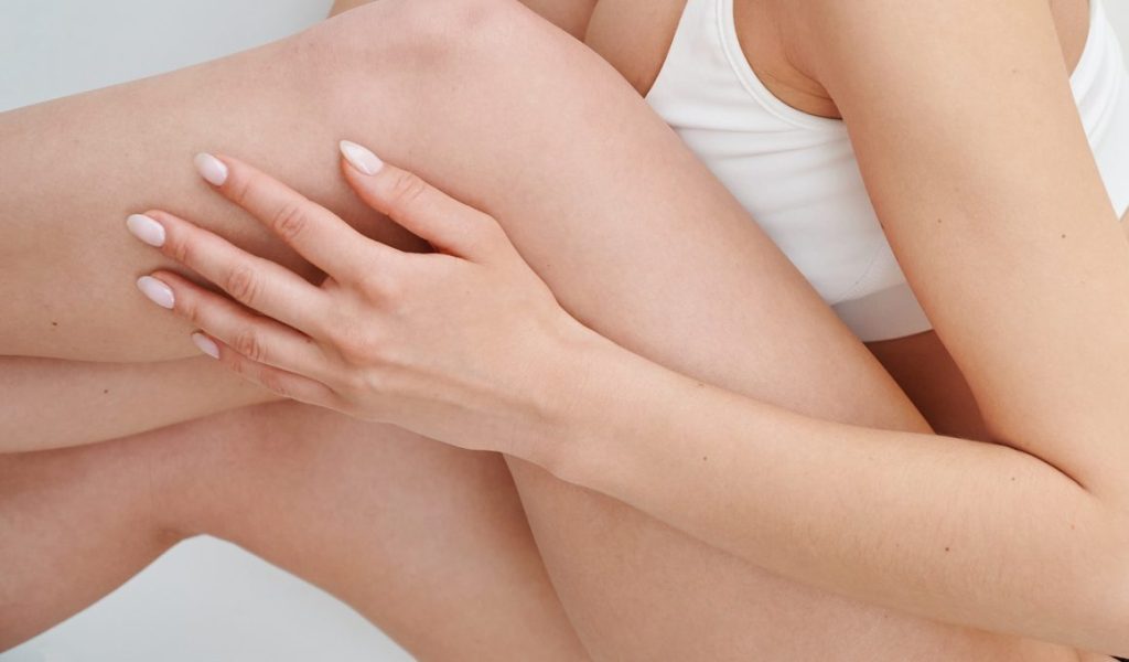 11 consigli per trattare le gambe secche